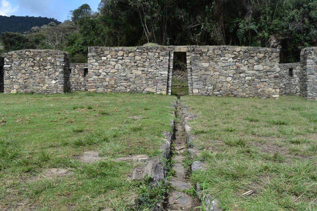 sitios arqueologicos en el camino inca