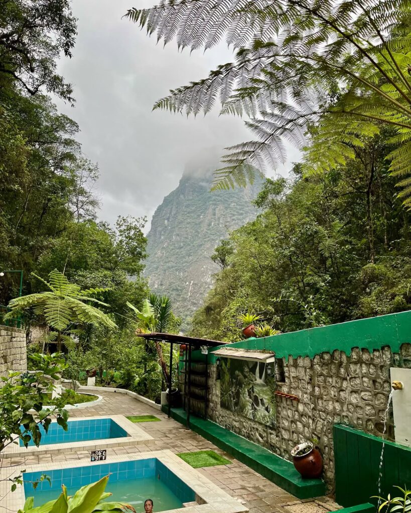 Aguas Termales Aguas Calientes